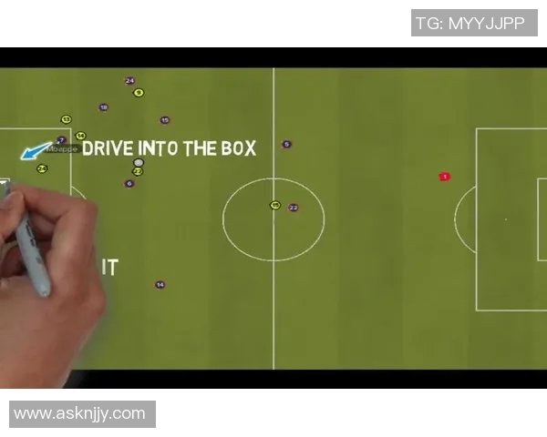 上海排球队的战术节奏分析与未来发展方向探讨 上海排球队的战术节奏分析与未来发展方向探讨