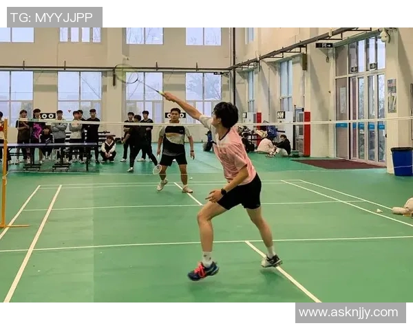 周秀英独家分享羽毛球技巧与心得体会助你提升竞技水平 周秀英独家分享羽毛球技巧与心得体会助你提升竞技水平