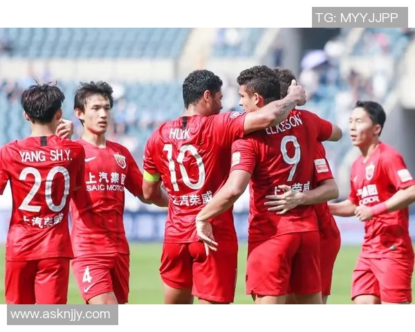 首尔与上海上港精彩对决回放分析及比赛亮点总结