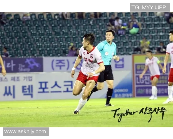 釜山与尚州尚武精彩对决直播全程回顾与赛后分析 釜山与尚州尚武精彩对决直播全程回顾与赛后分析